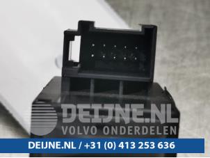 Porsche Cayenne Parking brake switch O96475 photo 2