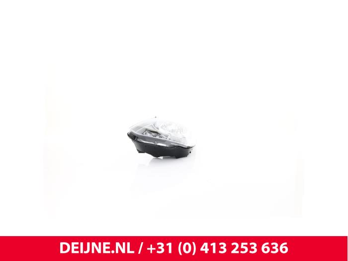 Hyundai H300 Koplamp links O9990001308