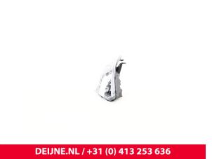 Hyundai H300 Koplamp rechts O9990001309 foto 2