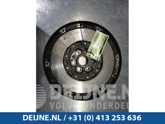 Gebruikte Vliegwiel dubbele massa Opel Combo 1.6 CDTI 16V Prijs € 181,50 Inclusief btw aangeboden door van Deijne Onderdelen Uden B.V.