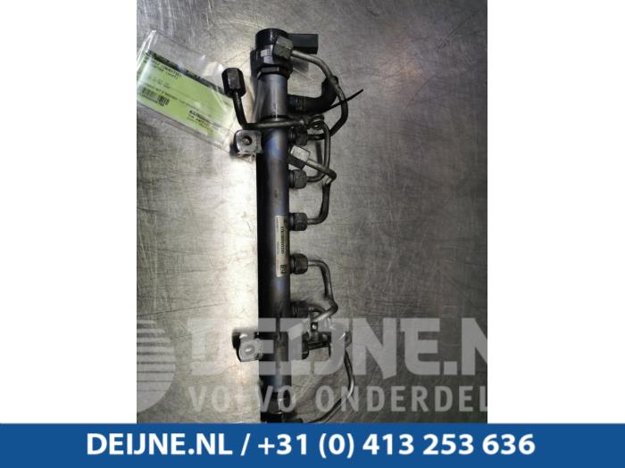 Volkswagen Crafter Fuel injector nozzle O96799