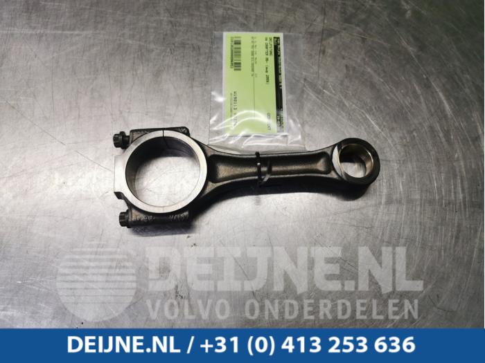 Gebruikte Drijfstang Volkswagen Crafter Prijs € 121,00 Inclusief btw aangeboden door van Deijne Onderdelen Uden B.V.