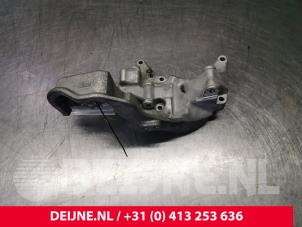 Volvo V60 Alternator lower bracket O96955 photo 3