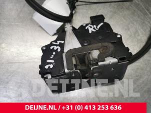 Fiat Ducato Türschlossmechanik 2-türig rechts O97169 foto 2