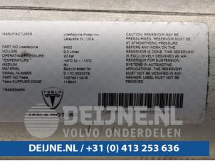 Tesla Model X Air reservoir O97193 photo 2