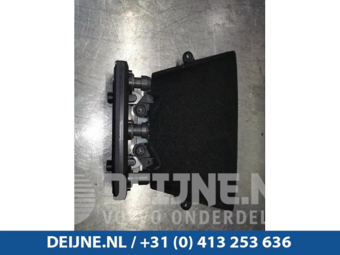 Tesla Model X Camera voorzijde O97217