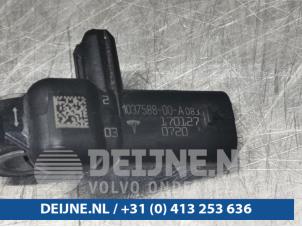 Tesla Model X Airbag sensor O97225 photo 2