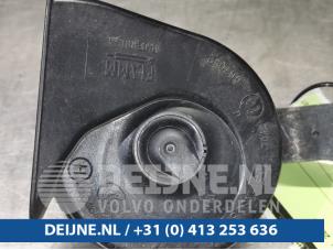 Tesla Model X Hupe O97235 foto 2