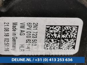 Volkswagen Crafter Accelerator pedal O97272 photo 3