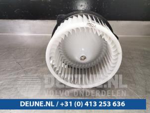 Tesla Model X Kachel Ventilatiemotor O97283 foto 3
