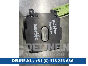 Gebruikte Deur module Tesla Model X 100D Prijs € 121,00 Inclusief btw aangeboden door van Deijne Onderdelen Uden B.V.