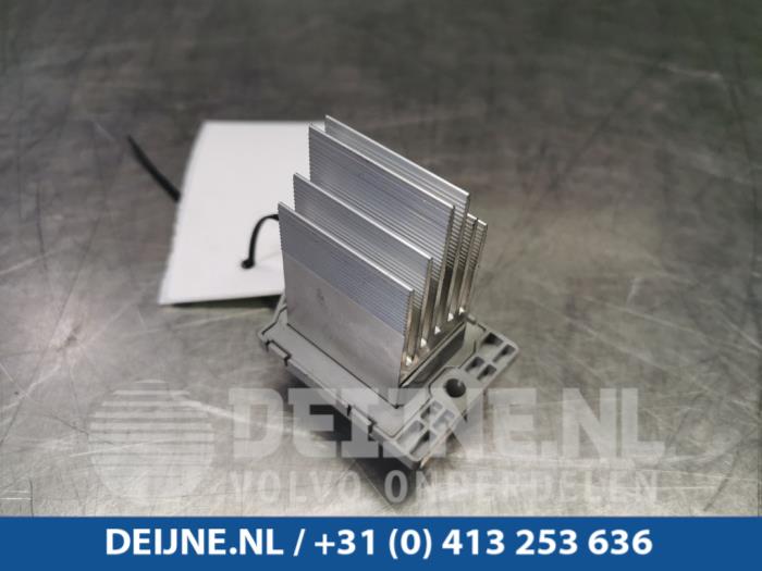 Tesla Model X Kachel Weerstand O97296