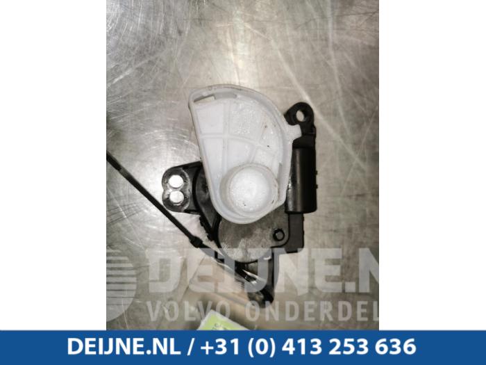 Tesla Model X Kachelklep Motor O97299