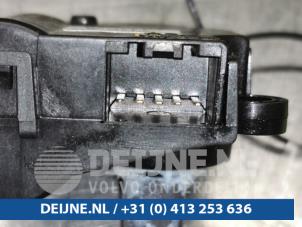 Tesla Model X Heizventil Motor O97351 foto 3
