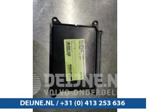 Gebruikte Kachelcomputer Tesla Model X 100D Prijs € 30,25 Inclusief btw aangeboden door van Deijne Onderdelen Uden B.V.