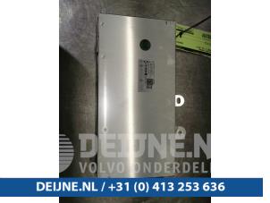 Gebruikte Bodycontrol Module Tesla Model X 100D Prijs € 145,20 Inclusief btw aangeboden door van Deijne Onderdelen Uden B.V.