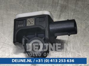 Tesla Model X Airbag sensor O97476 photo 3