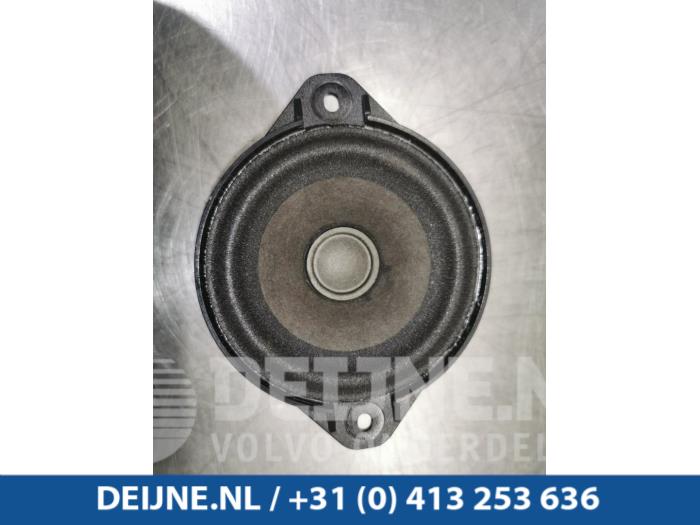 Gebruikte Luidspreker Tesla Model X 100D Prijs € 18,15 Inclusief btw aangeboden door van Deijne Onderdelen Uden B.V.