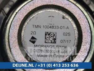 Tesla Model X Lautsprecher O97477 foto 3