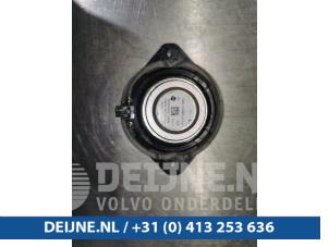 Tesla Model X Lautsprecher O97477 foto 2