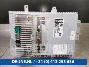 Tesla Model X Display Multi Media regelunit O97494 foto 2