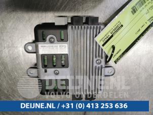 Gebruikte USB module Tesla Model X 100D Prijs € 151,25 Inclusief btw aangeboden door van Deijne Onderdelen Uden B.V.