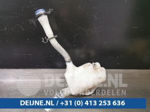 Fiat Scudo Front windscreen washer reservoir O97690 photo 2
