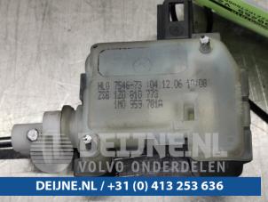 Seat Leon Tank flap lock motor O97720 photo 2
