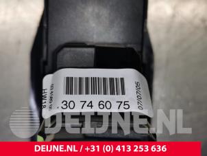 Volvo V70 Electric window switch O97883 photo 2