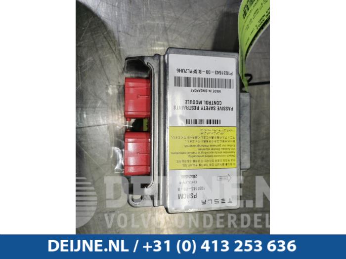 Tesla Model S Airbag Module O97941