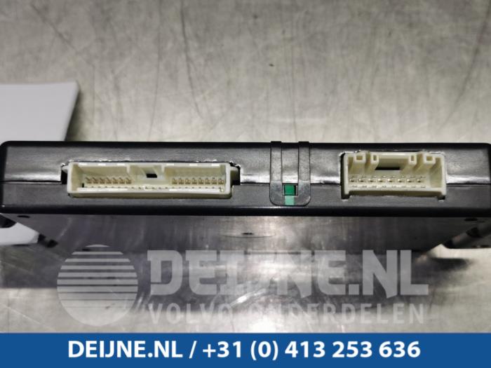Tesla Model S Luftfederung Modul O97942