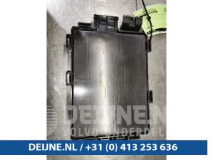 Tesla Model S Fuse box O97943 photo 3