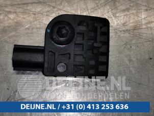 Gebruikte Airbag Sensor Tesla Model S 75D Prijs € 18,15 Inclusief btw aangeboden door van Deijne Onderdelen Uden B.V.