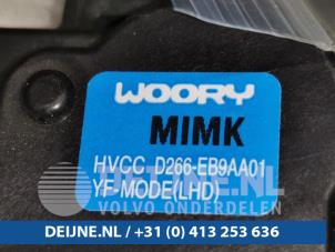 Tesla Model S Kachelklep Motor O98244 foto 3