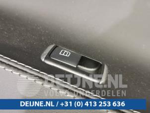 Tesla Model S Türverkleidung 4-türig links hinten O98250 foto 2