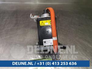 Tesla Model S Koelwater Verwarmings Module O98254 foto 2