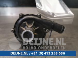 Tesla Model S Wasserpumpe O98277 foto 2