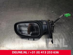 Volvo V70 Wing mirror, right O98382 photo 3