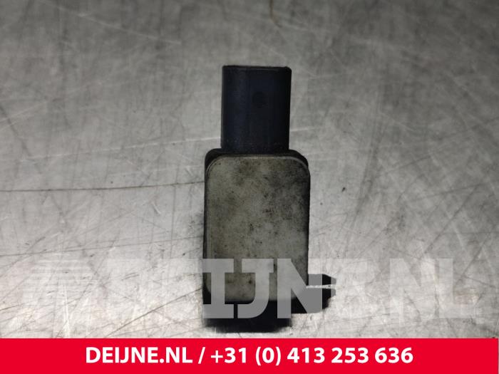 Volvo V70 Airbag Sensor O98362