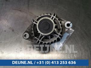 Gebruikte Dynamo Opel Combo Mk.III (D) 1.6 CDTI 16V Prijs op aanvraag aangeboden door van Deijne Onderdelen Uden B.V.