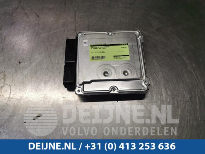 Volkswagen Transporter Computer Motormanagement O98460