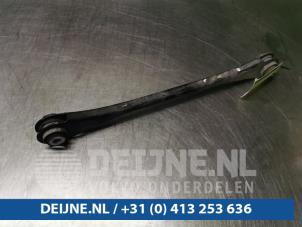 BMW 3-Serie Draagarm onder links-achter O98517 foto 3