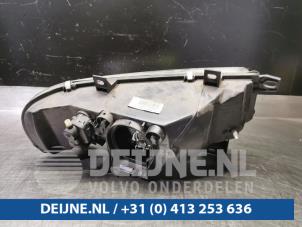 Renault Master Headlight, left O98591 photo 3