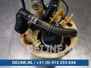Volkswagen Passat Kraftstoffpumpe Elektrisch O98606 foto 2