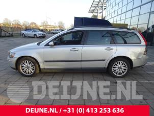 Gebruikte Deurruit 4Deurs links-achter Volvo V50 (MW) 2.0 D 16V Prijs € 50,00 Margeregeling aangeboden door van Deijne Onderdelen Uden B.V.
