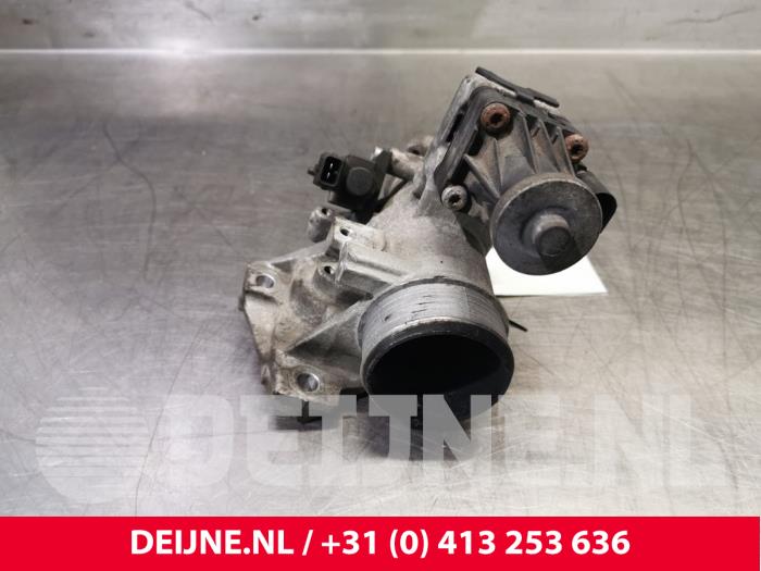 Volvo XC70 EGR valve O98749