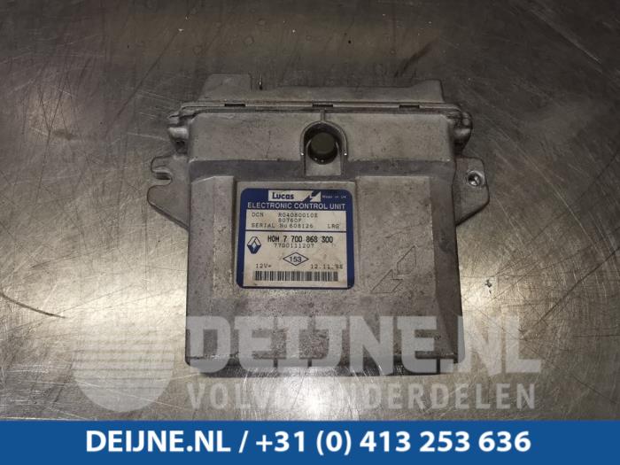 Gebruikte Computer Motormanagement Renault Kangoo (KC) 1.9 D 55 Prijs € 121,00 Inclusief btw aangeboden door van Deijne Onderdelen Uden B.V.