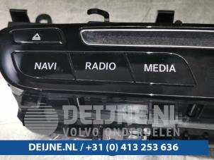 Mercedes C-Klasse Radiobedienings paneel O98994 foto 2