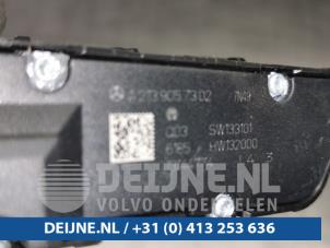 Mercedes C-Klasse Sitzheizung Schalter O99053 foto 3