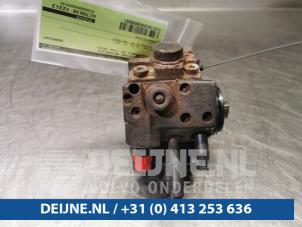 Fiat Doblo Mechanical fuel pump O99061 photo 2